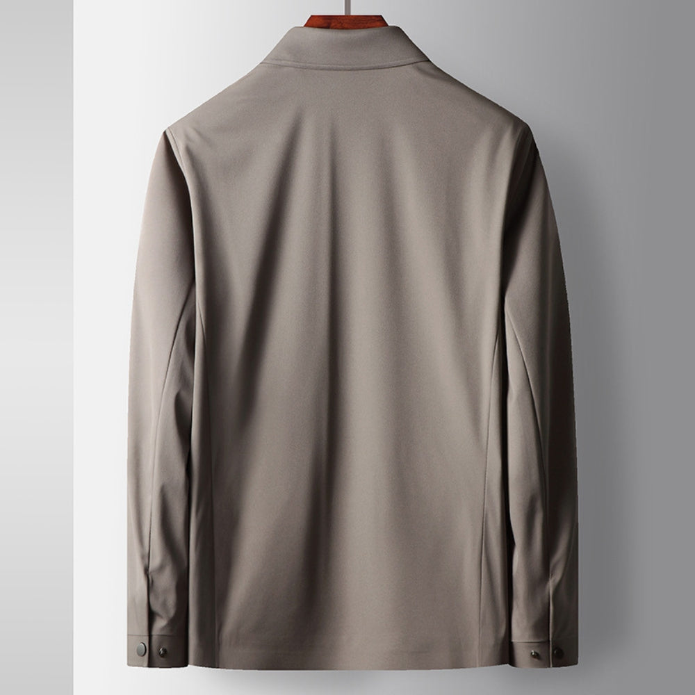 Wrinkle-resistant zip jacket, close-up detail