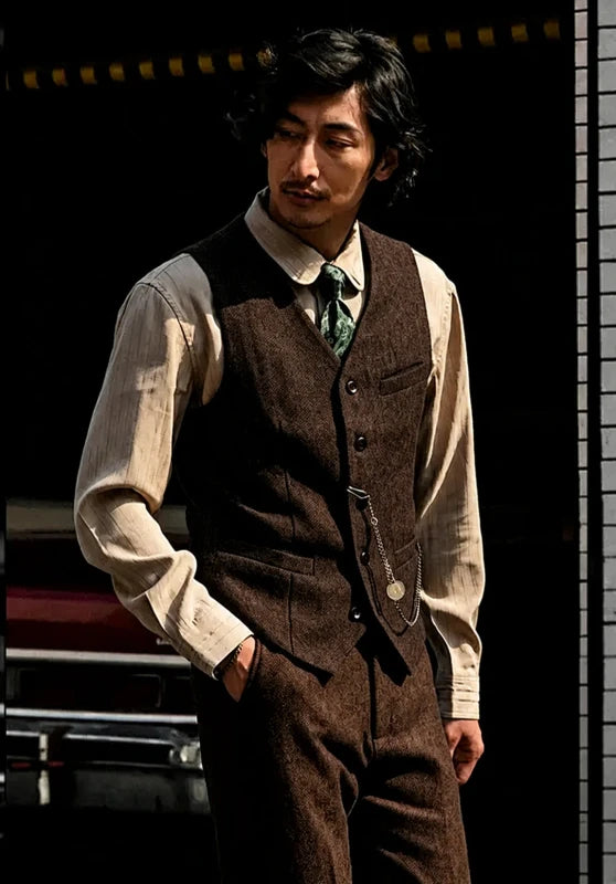 Herringbone slim fit vest, brown color view