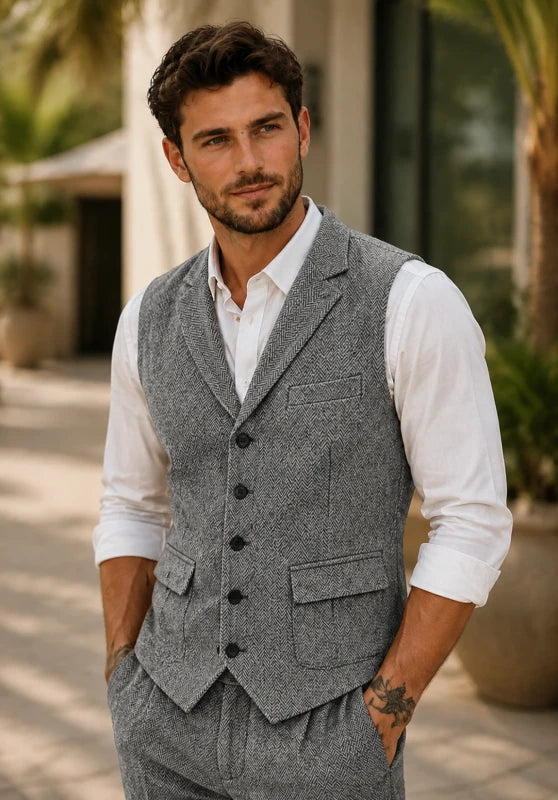 Notch lapel herringbone vest, gray color view