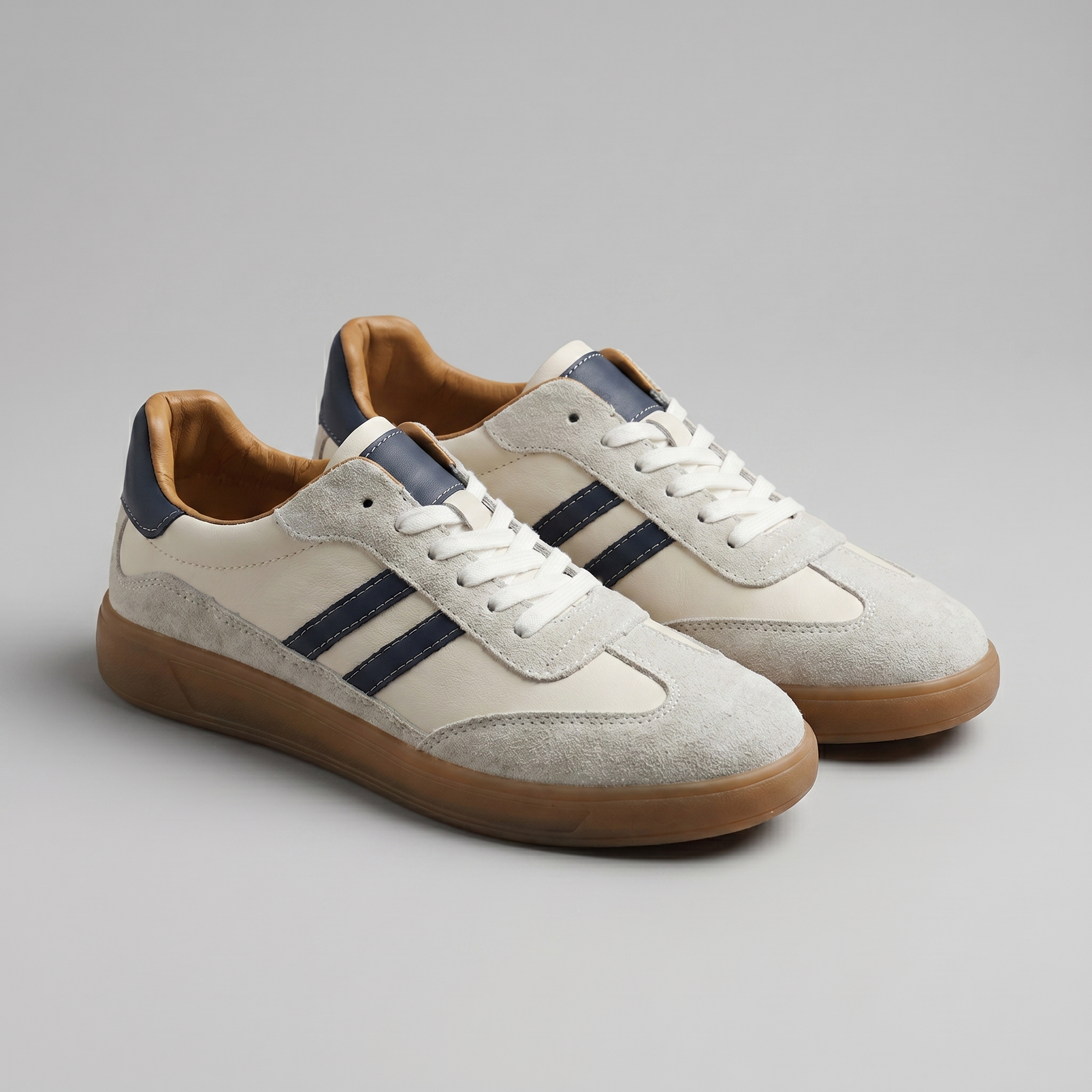Men's Retro Lace-Up Sneakers