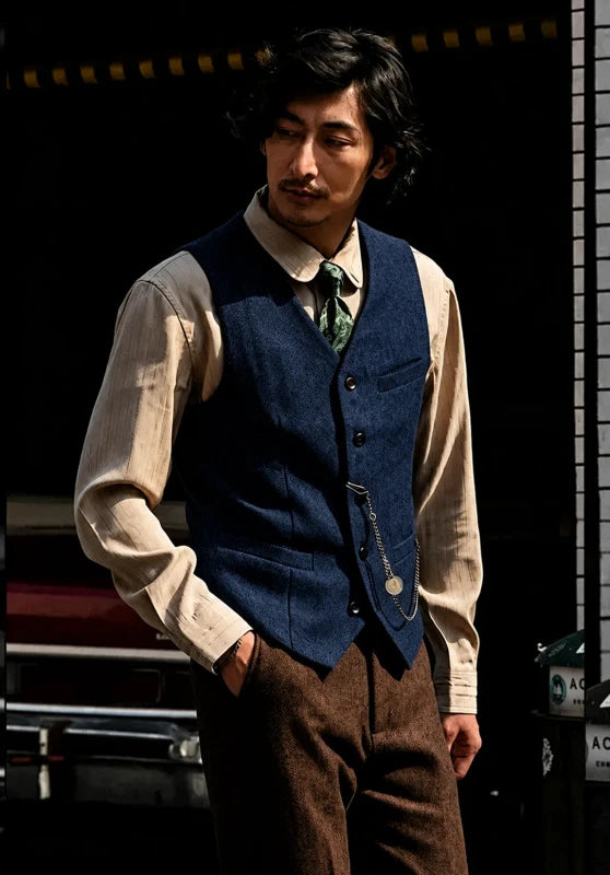 Herringbone slim fit vest, navy color view