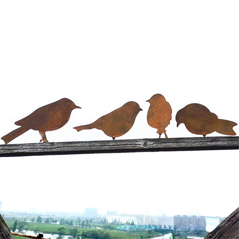 Rustic Metal Bird Fence Decor Set