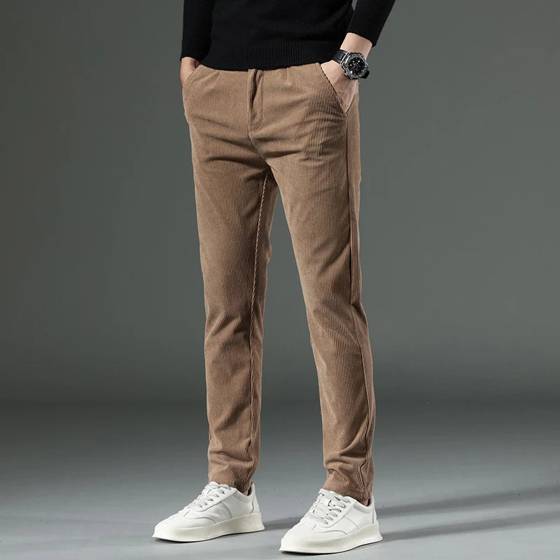 Elegant everyday pocket trousers, khaki color view