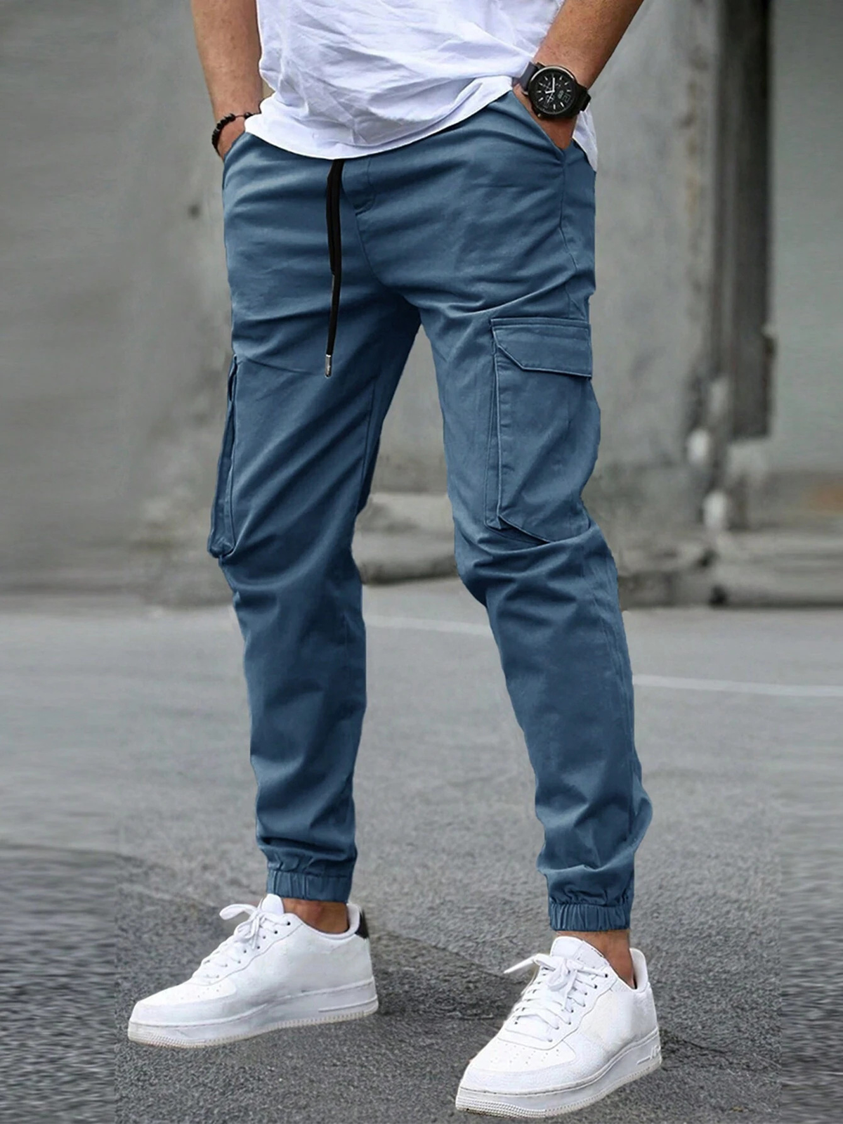 Tapered elastic-cuff cargo joggers, Blue color view